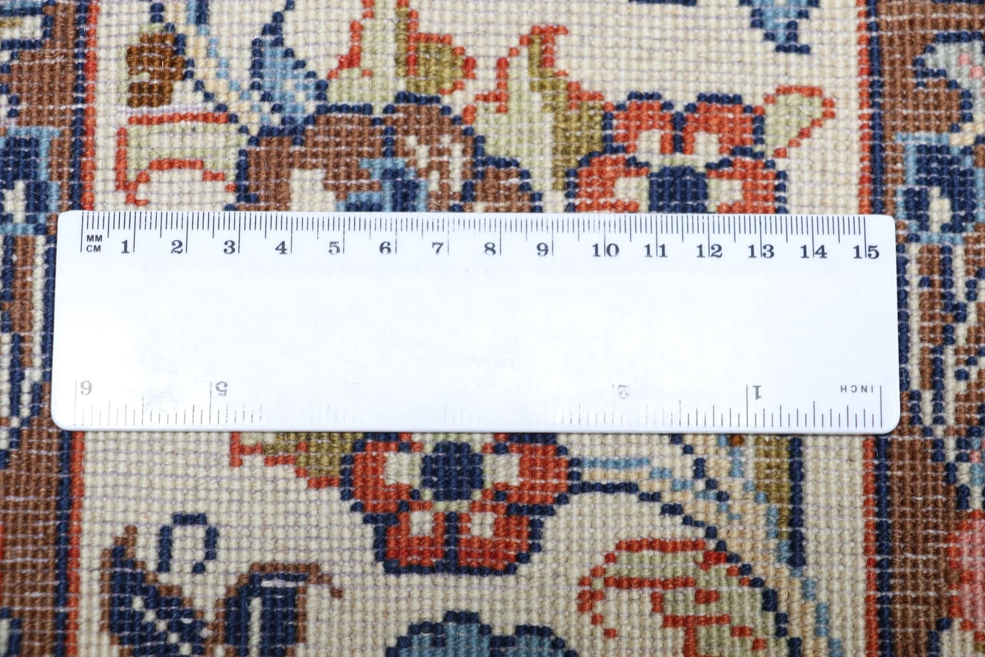 Sarough Perserteppich 218 × 315 cm aus Wolle, handgeknüpft