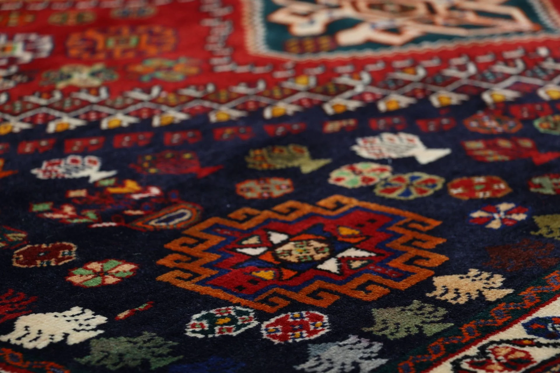 Qashqai Perserteppich aus Iran, 168 × 270 cm