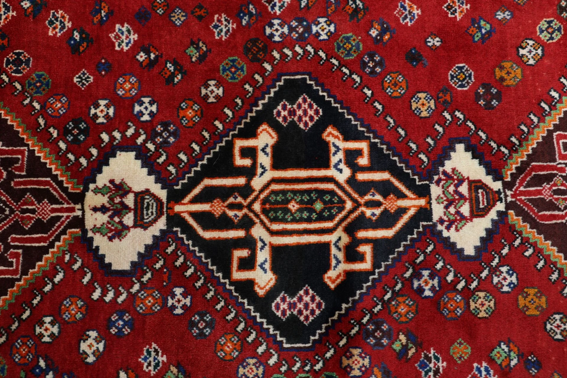 Qashqai Perserteppich aus Iran, 168 × 270 cm