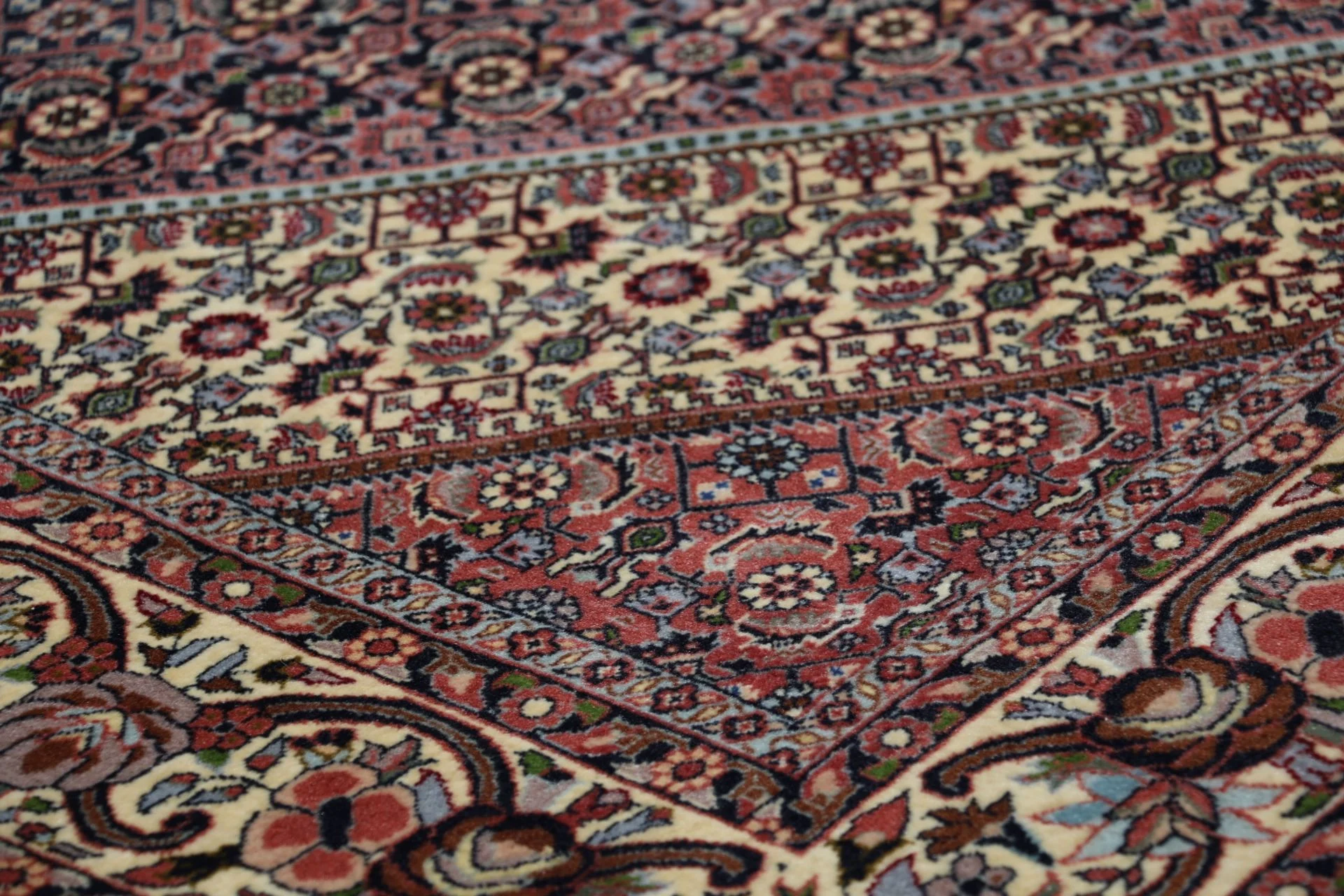 Handgeknüpfter Bijar Perserteppich 155 × 260 cm