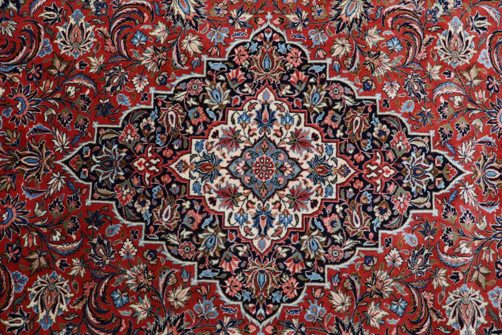 Handgeknüpfter Sarough Perserteppich 202 × 286 cm