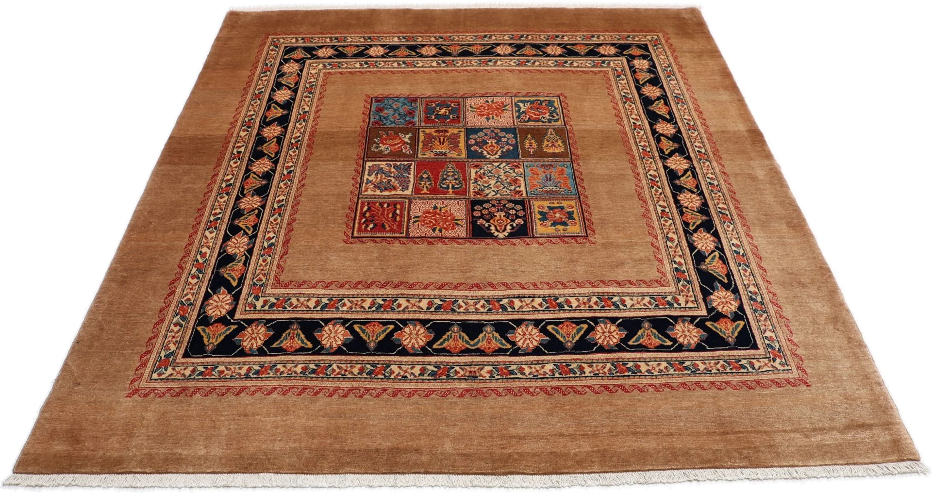 Handgeknüpfter Sarough Perserteppich 198 × 209 cm