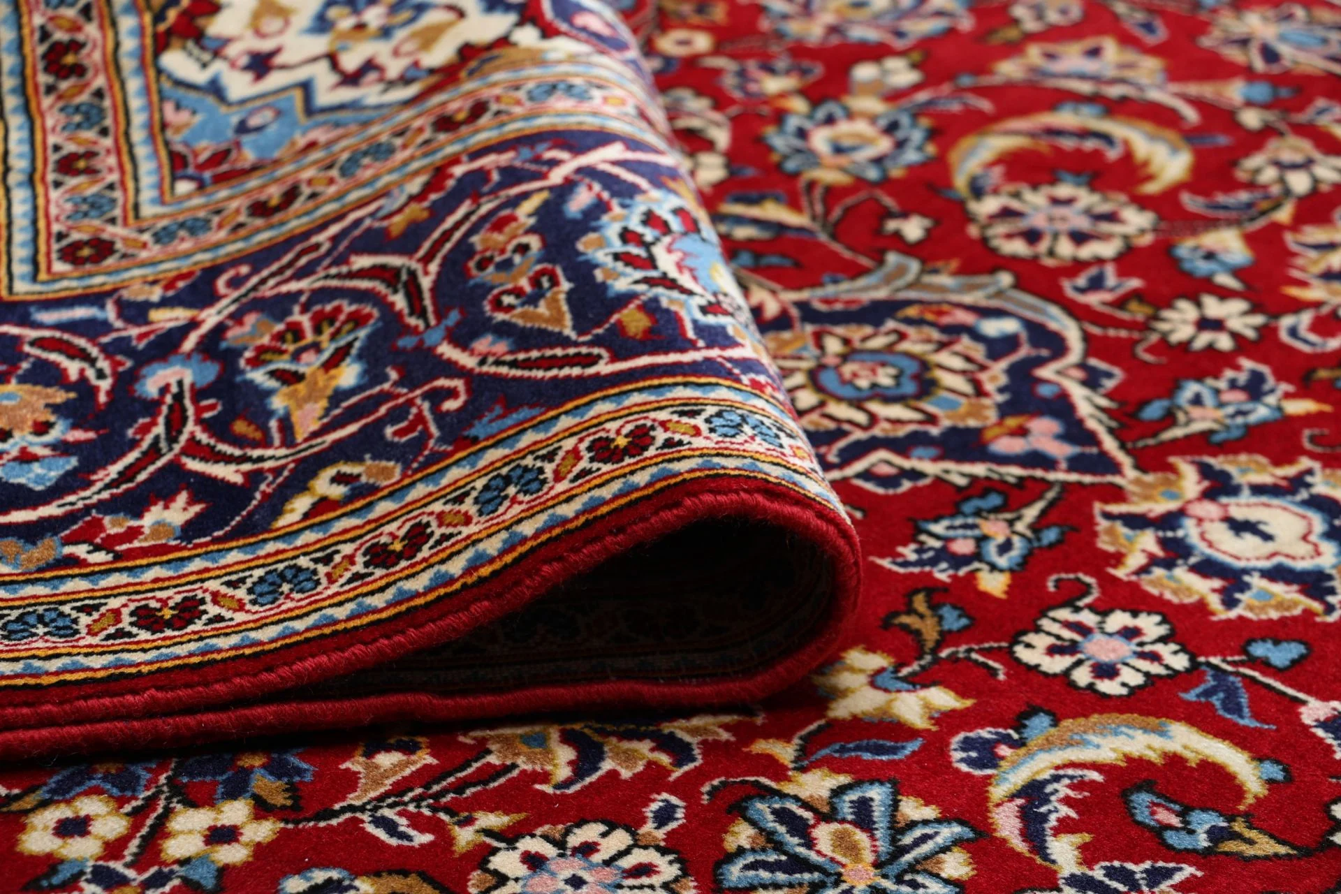 Handgeknüpfter Kashan Perserteppich 198 × 293 cm