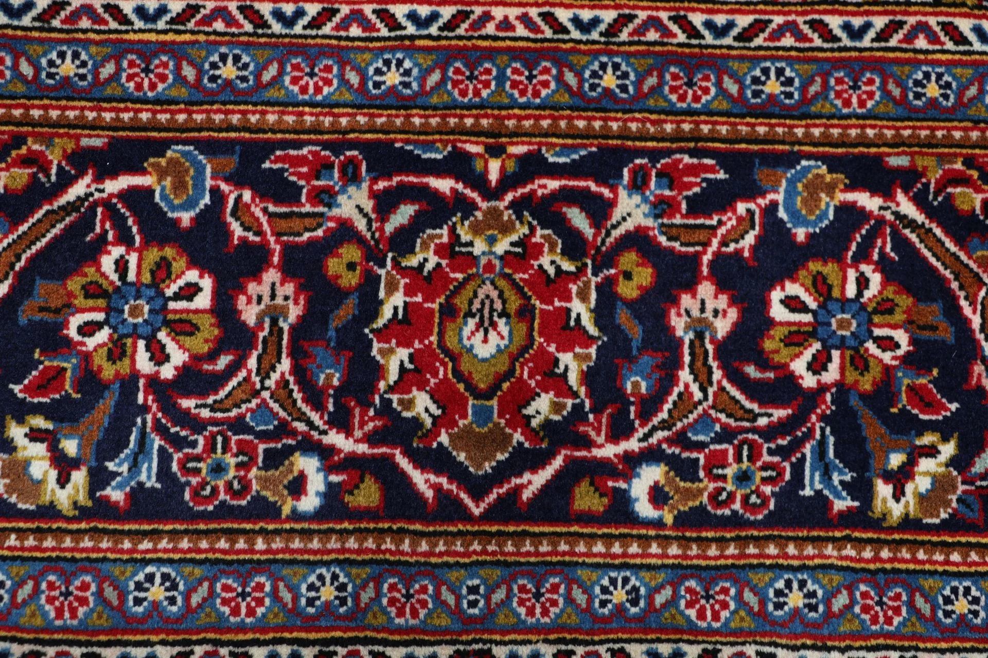 perserteppich-kashan-198-x-302-cm-schurwolle-handgeknupft-13 Handgeknüpfter Kashan Perserteppich, 198 × 302 cm, Wolle