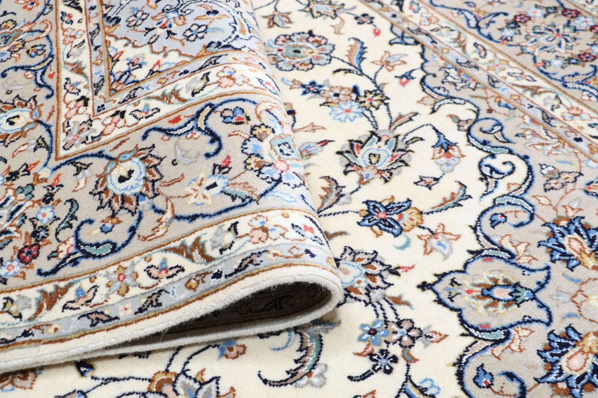 perserteppich-kashan-195-x-295-cm-schurwolle-handgeknupft-19 Handgeknüpfter Kashan Perserteppich 195 × 295 cm