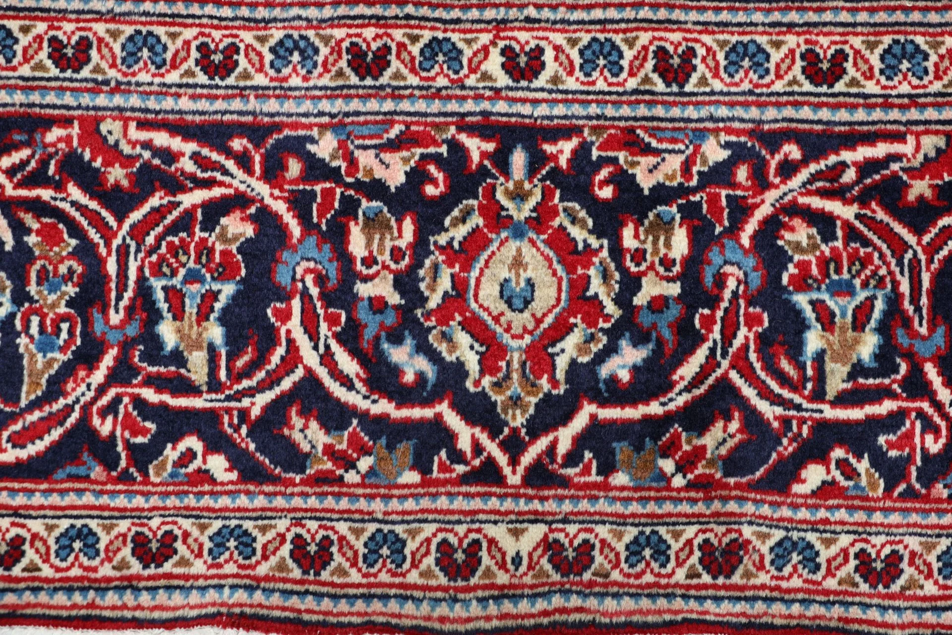 perserteppich-kashan-195-x-300-cm-schurwolle-handgeknupft-14 Handgeknüpfter Kashan Perserteppich, 195 × 300 cm, Wolle