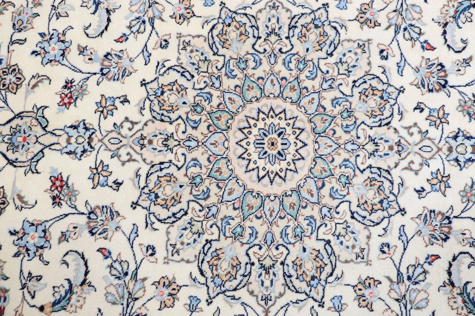 perserteppich-kashan-197-x-294-cm-schurwolle-handgeknupft-28 Handgeknüpfter Kashan Perserteppich 197 × 294 cm