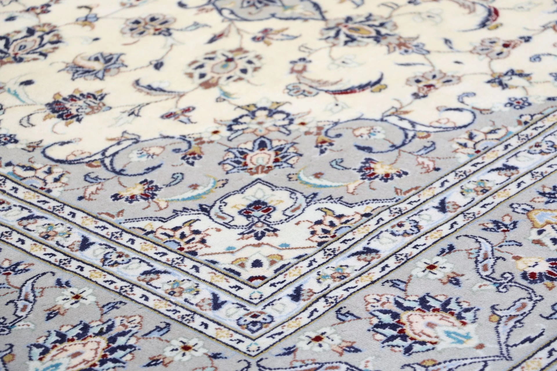 perserteppich-kashan-198-x-300-cm-schurwolle-handgeknupft-27 Handgeknüpfter Kashan Perserteppich, 198 × 300 cm, Wolle