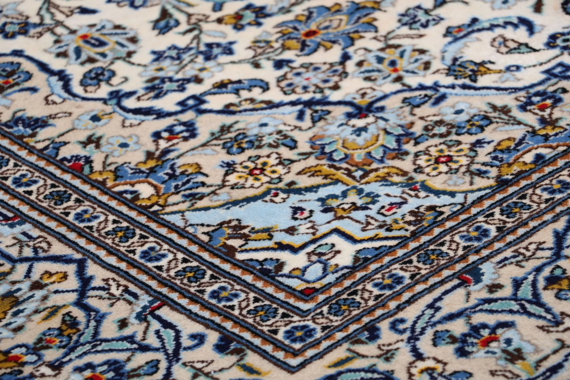 perserteppich-kashan-200-x-295-cm-schurwolle-handgeknupft-neu-32 Kashan Perserteppich aus Iran, 200 × 295 cm