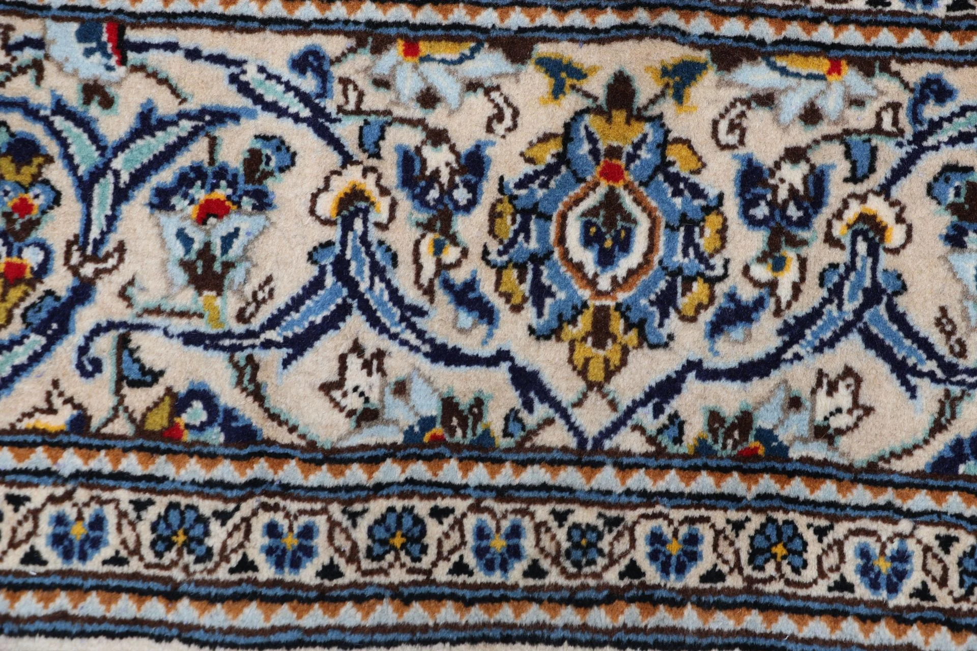 perserteppich-kashan-200-x-295-cm-schurwolle-handgeknupft-neu-38 Kashan Perserteppich aus Iran, 200 × 295 cm