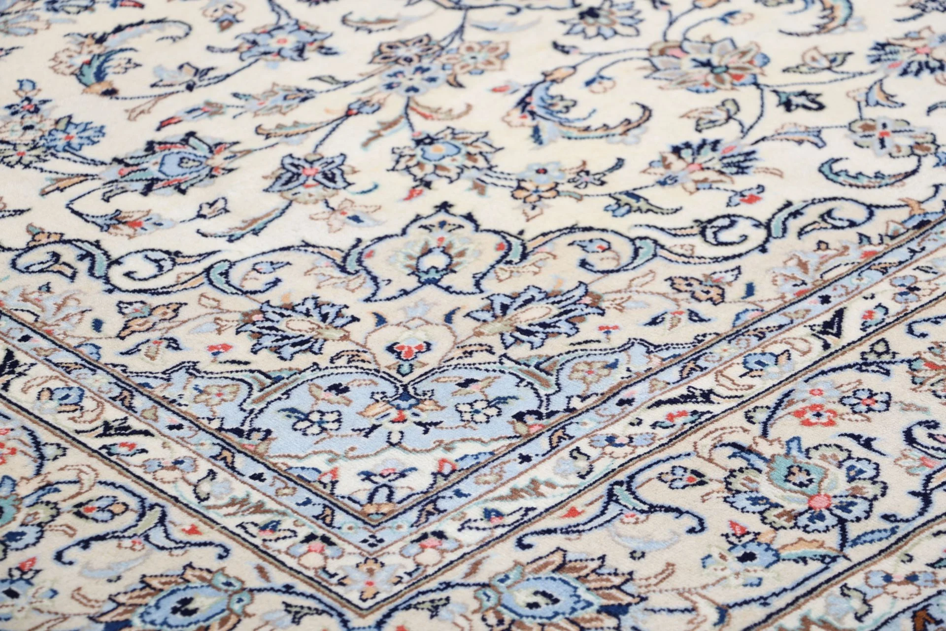 perserteppich-kashan-197-x-295-cm-schurwolle-handgeknupft-neu-21 Handgeknüpfter Kashan Perserteppich, 197 × 295 cm, Wolle