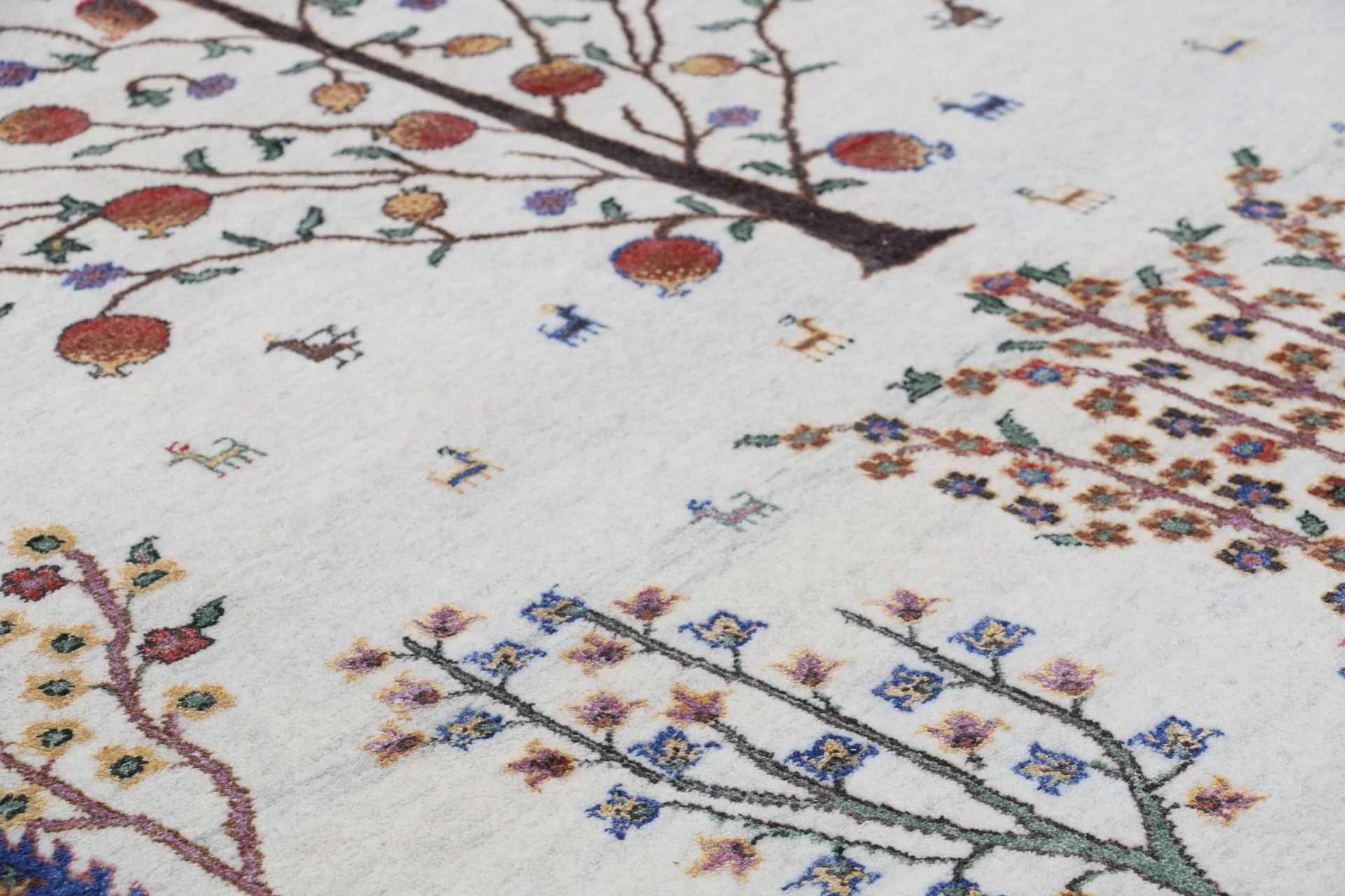 Loribaft Orientteppich 171 × 245 cm aus Wolle, handgeknüpft