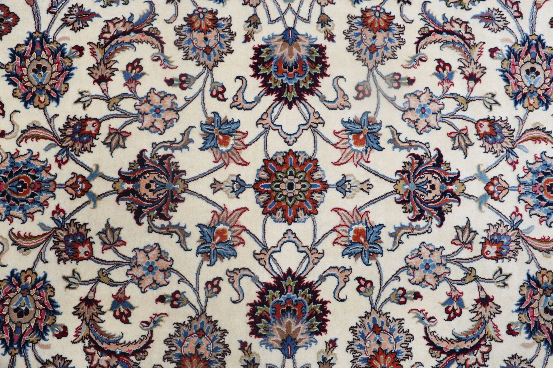 Kashmar Perserteppich aus Iran, 194 × 290 cm
