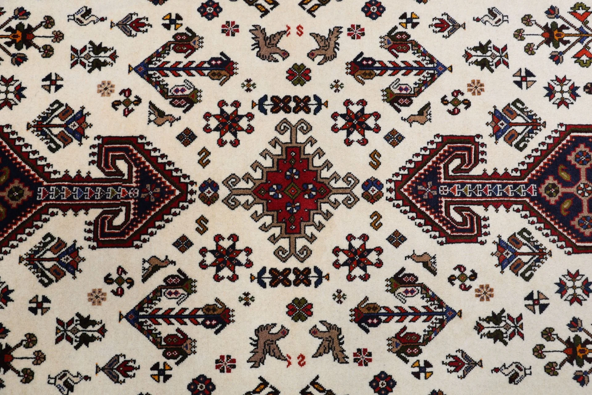 Handgeknüpfter Perserteppich 177 × 238 cm