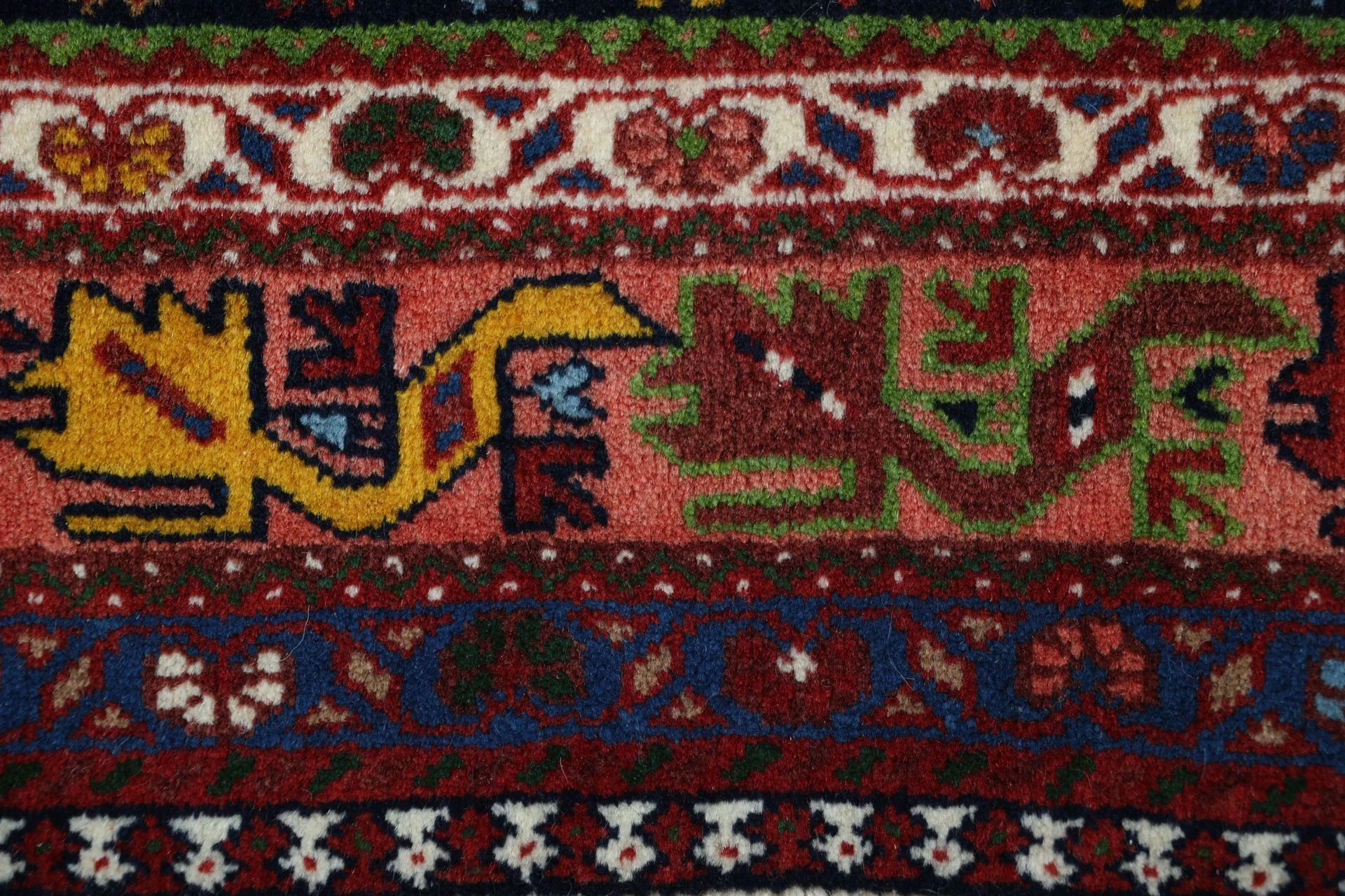 Perserteppich 173 × 235 cm aus Wolle, handgeknüpft