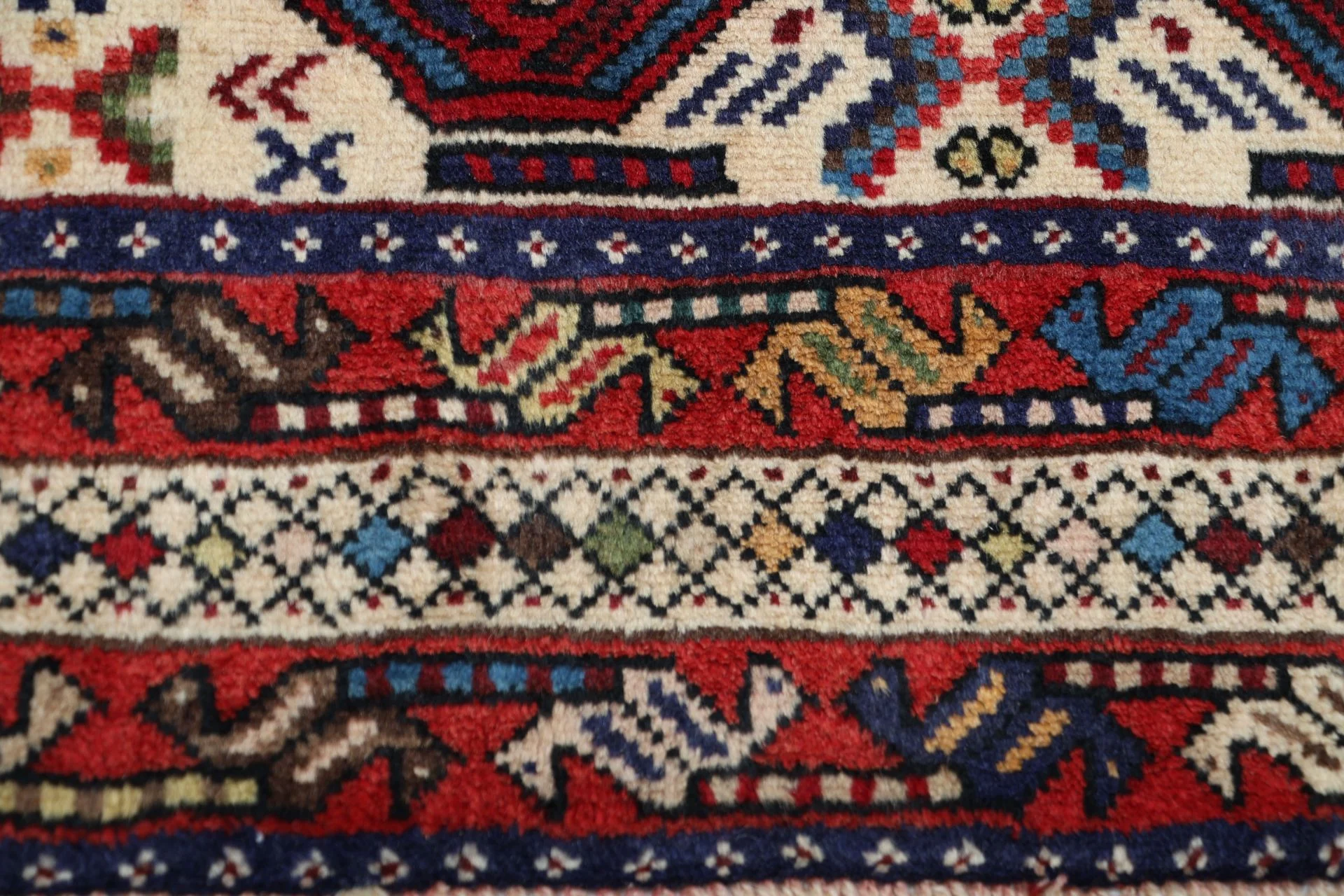 Handgeknüpfter Perserteppich 170 × 238 cm