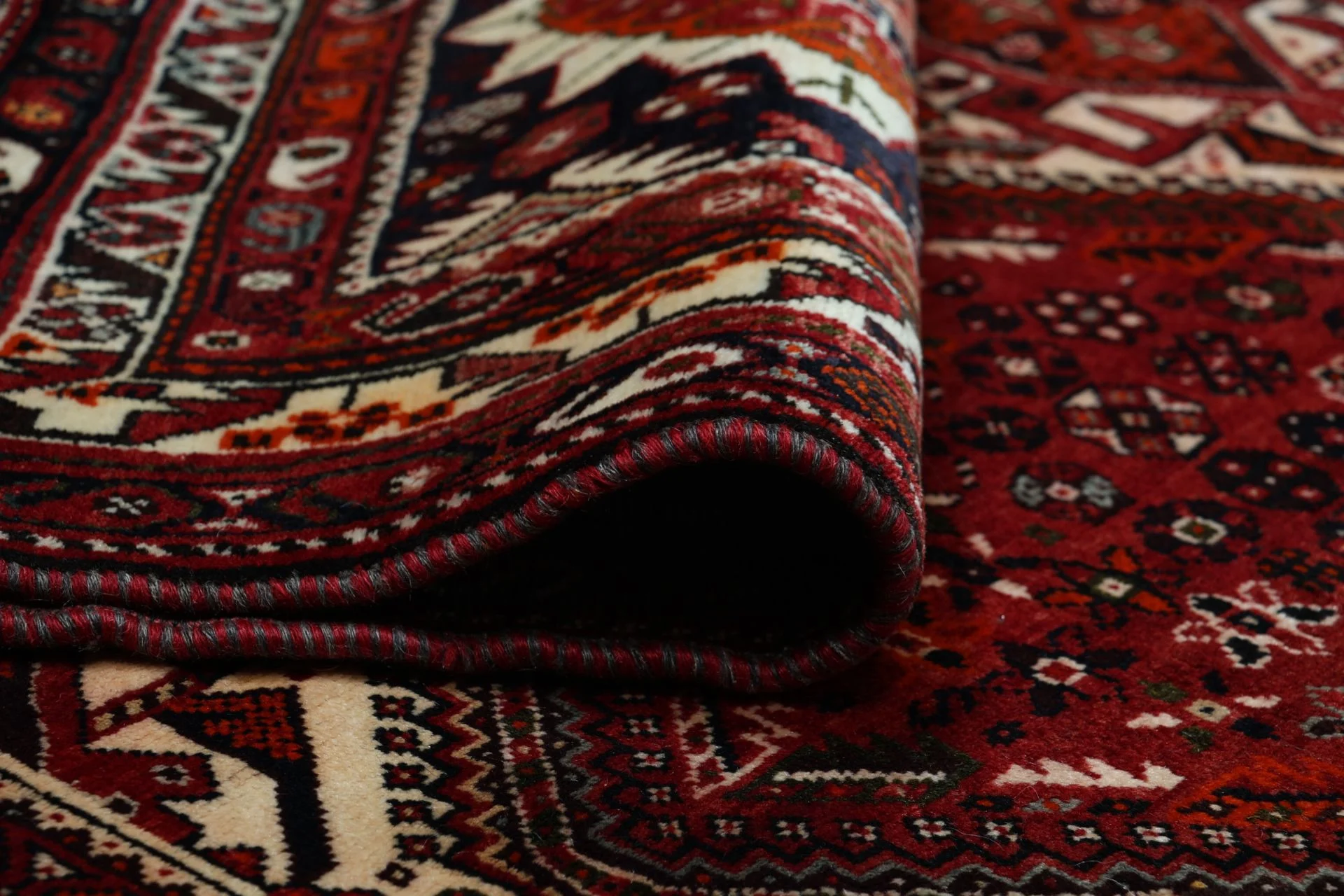 Shiraz Perserteppich 176 × 265 cm aus Wolle, handgeknüpft