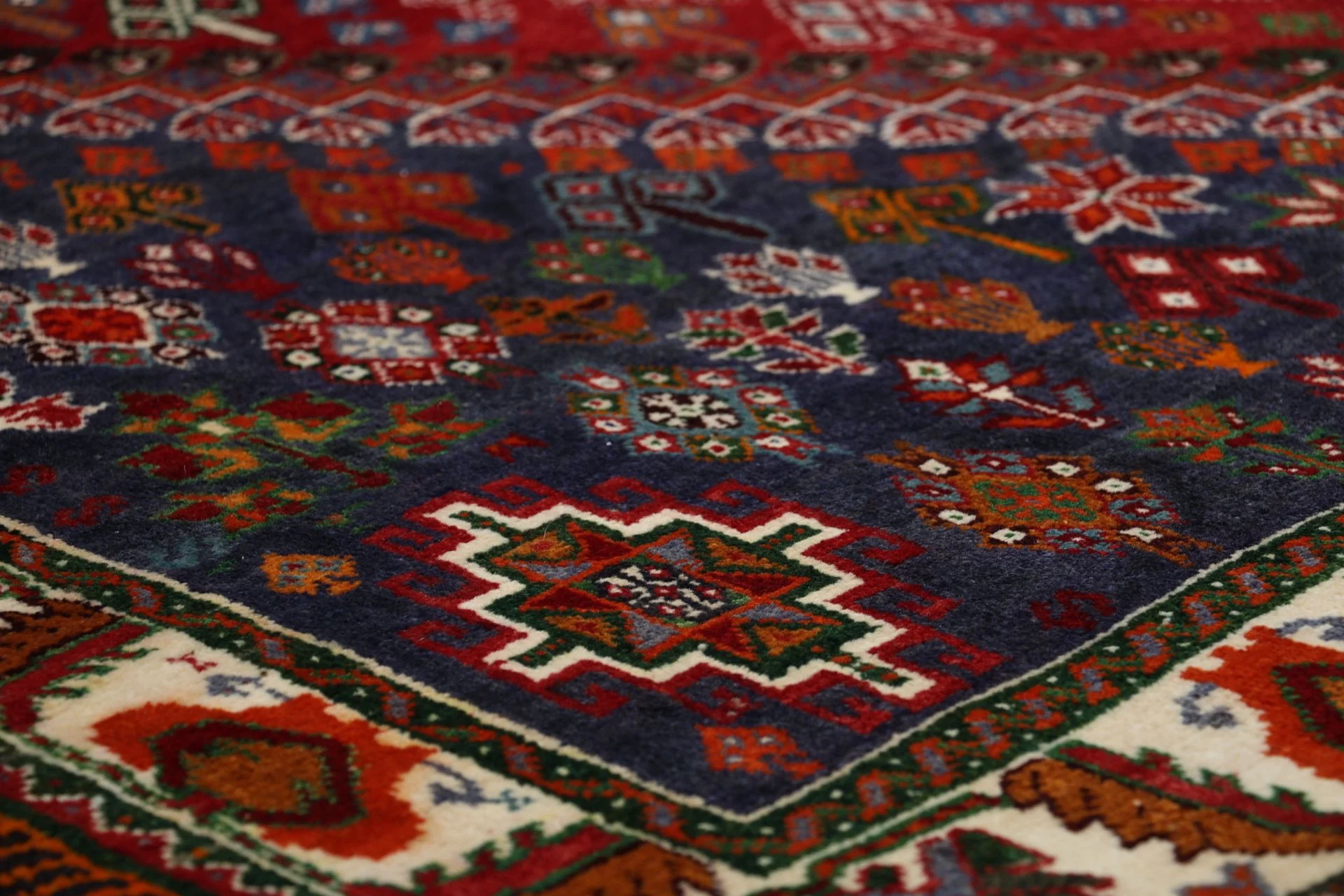 Qashqai Perserteppich 180 × 270 cm aus Wolle, handgeknüpft