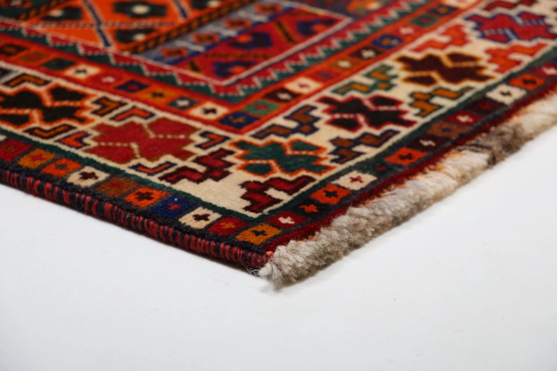 Shiraz Perserteppich aus Iran, 162 × 270 cm