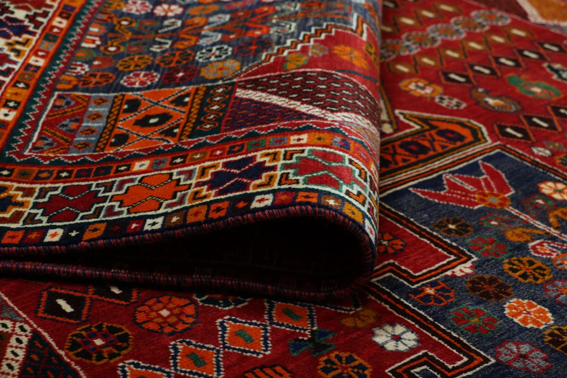 Shiraz Perserteppich aus Iran, 162 × 270 cm