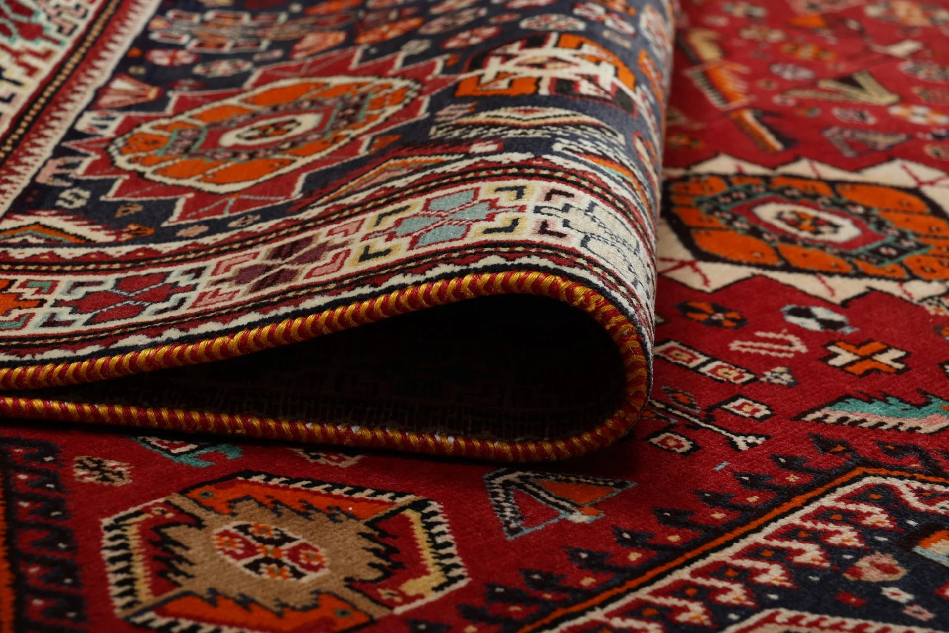 Shiraz Perserteppich aus Iran, 170 × 265 cm