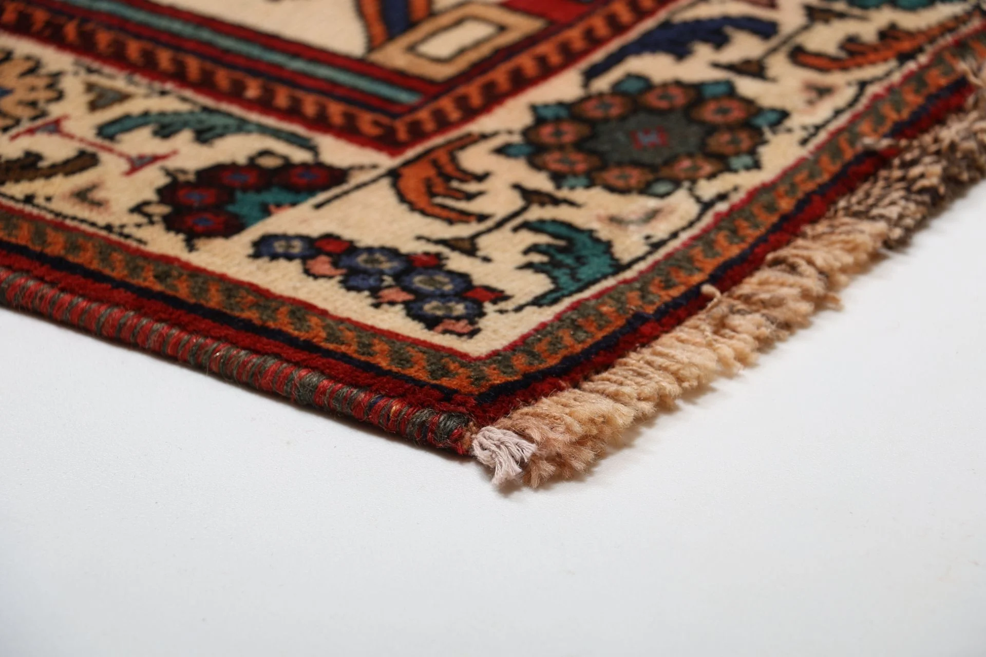 Shiraz Perserteppich aus Iran, 170 × 253 cm