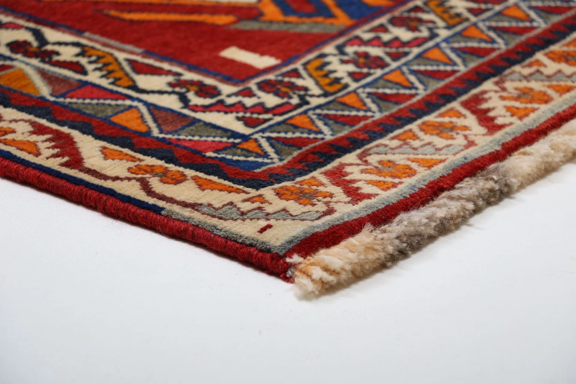 Qashqai Perserteppich aus Iran, 172 × 270 cm