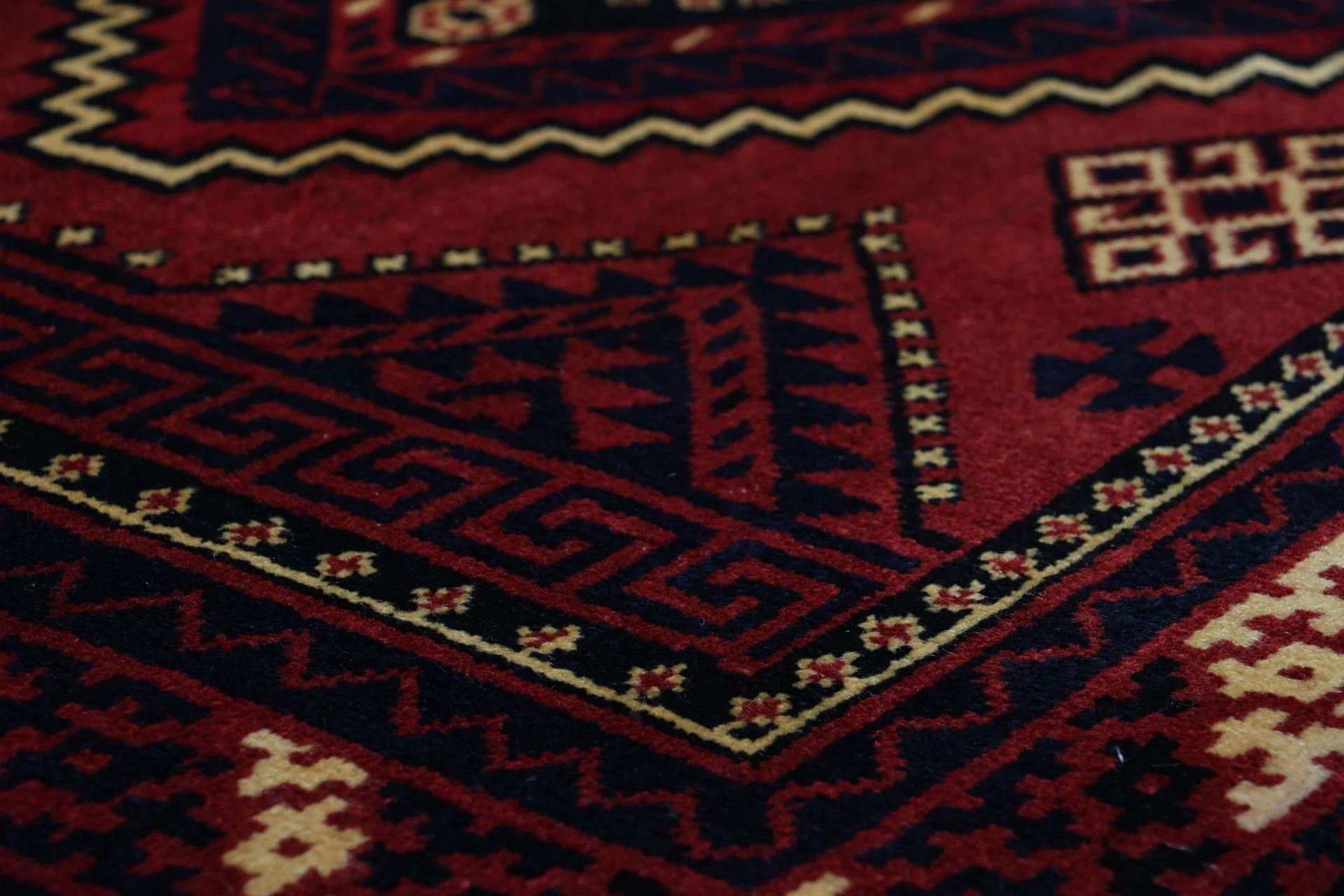 Shiraz Perserteppich 165 × 250 cm aus Wolle, handgeknüpft