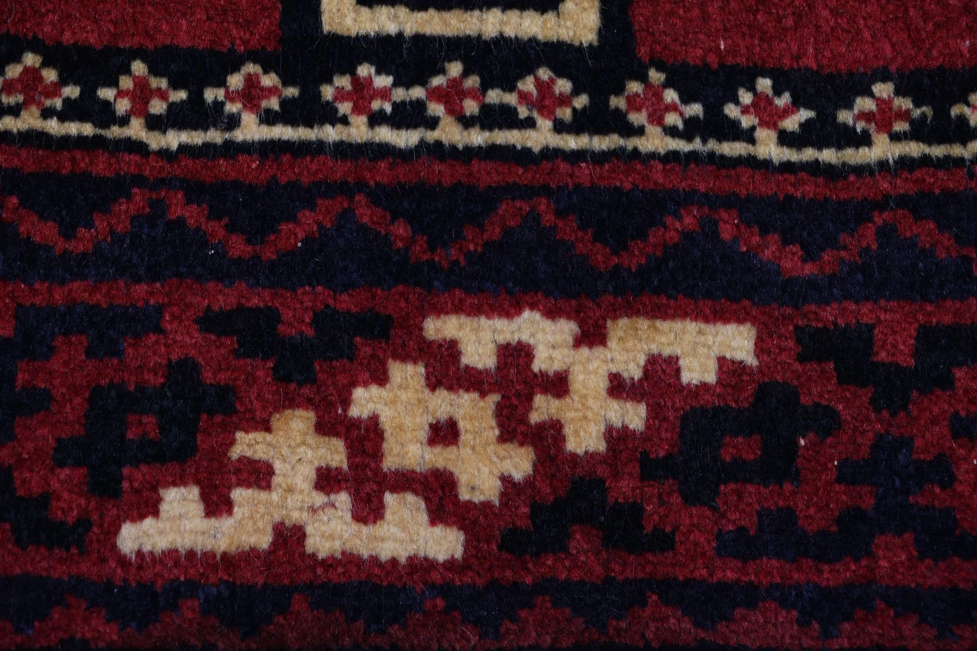 Shiraz Perserteppich 165 × 250 cm aus Wolle, handgeknüpft