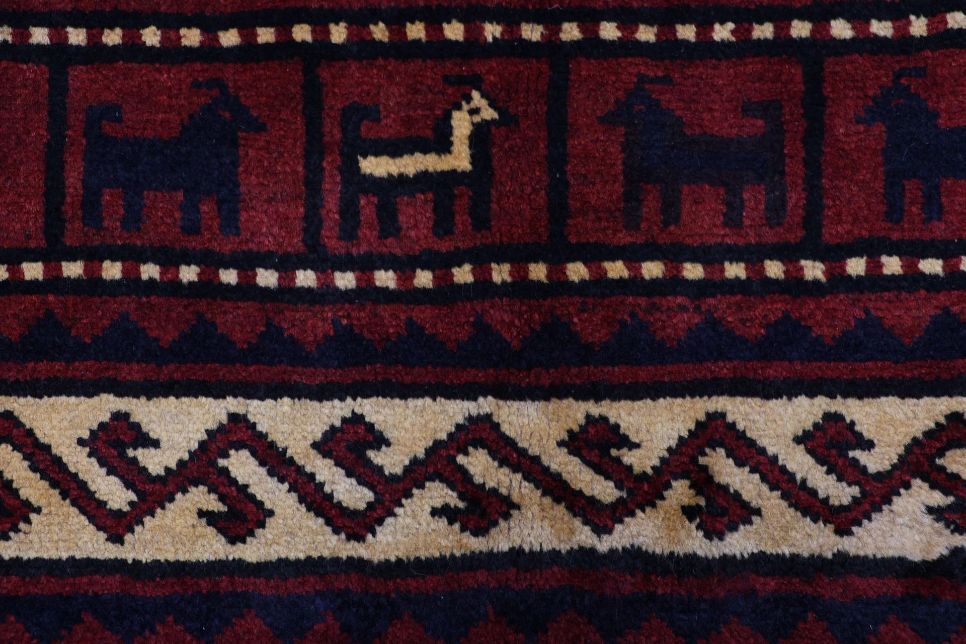 Shiraz Perserteppich 180 × 250 cm aus Wolle, handgeknüpft