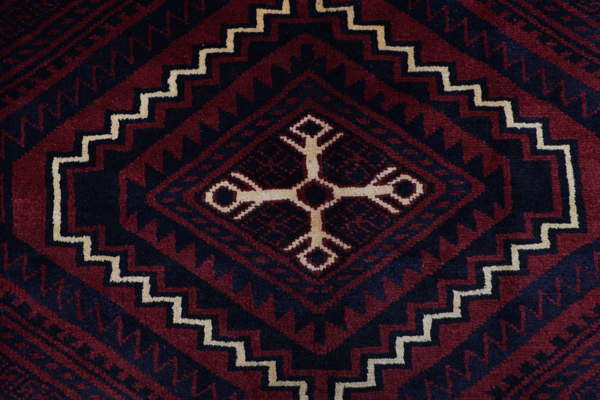 Handgeknüpfter Shiraz Perserteppich 177 × 265 cm