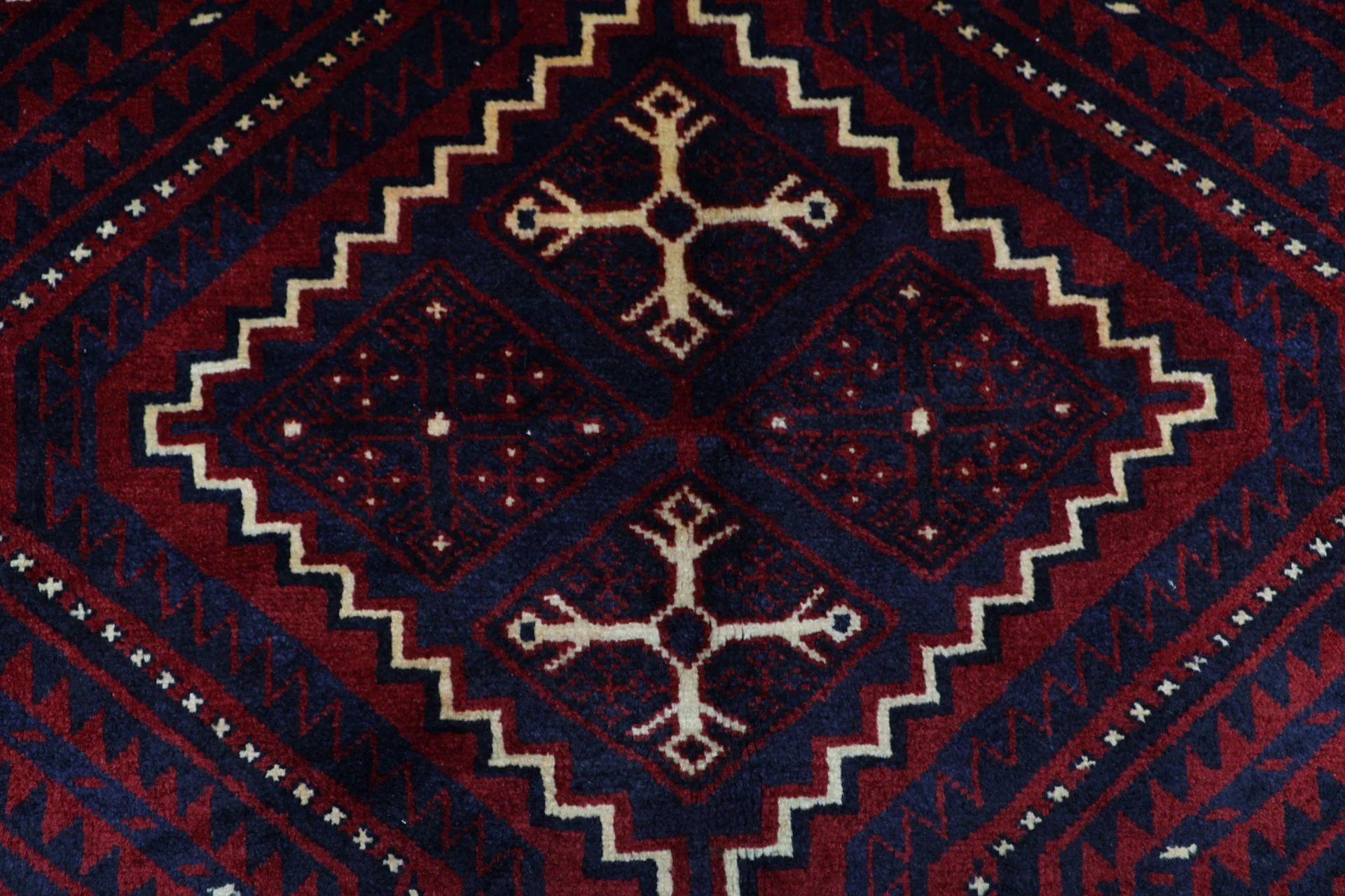 Shiraz Perserteppich 180 × 260 cm aus Wolle, handgeknüpft