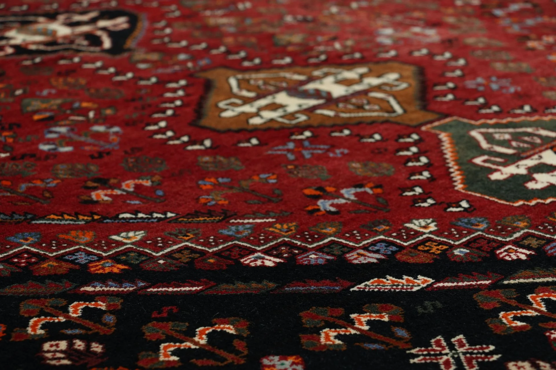 Shiraz Perserteppich 175 × 250 cm aus Wolle, handgeknüpft