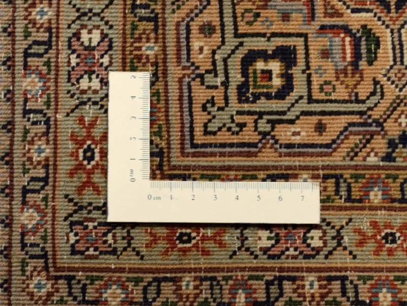Täbriz Orientteppich 201 × 291 cm aus Wolle, handgeknüpft