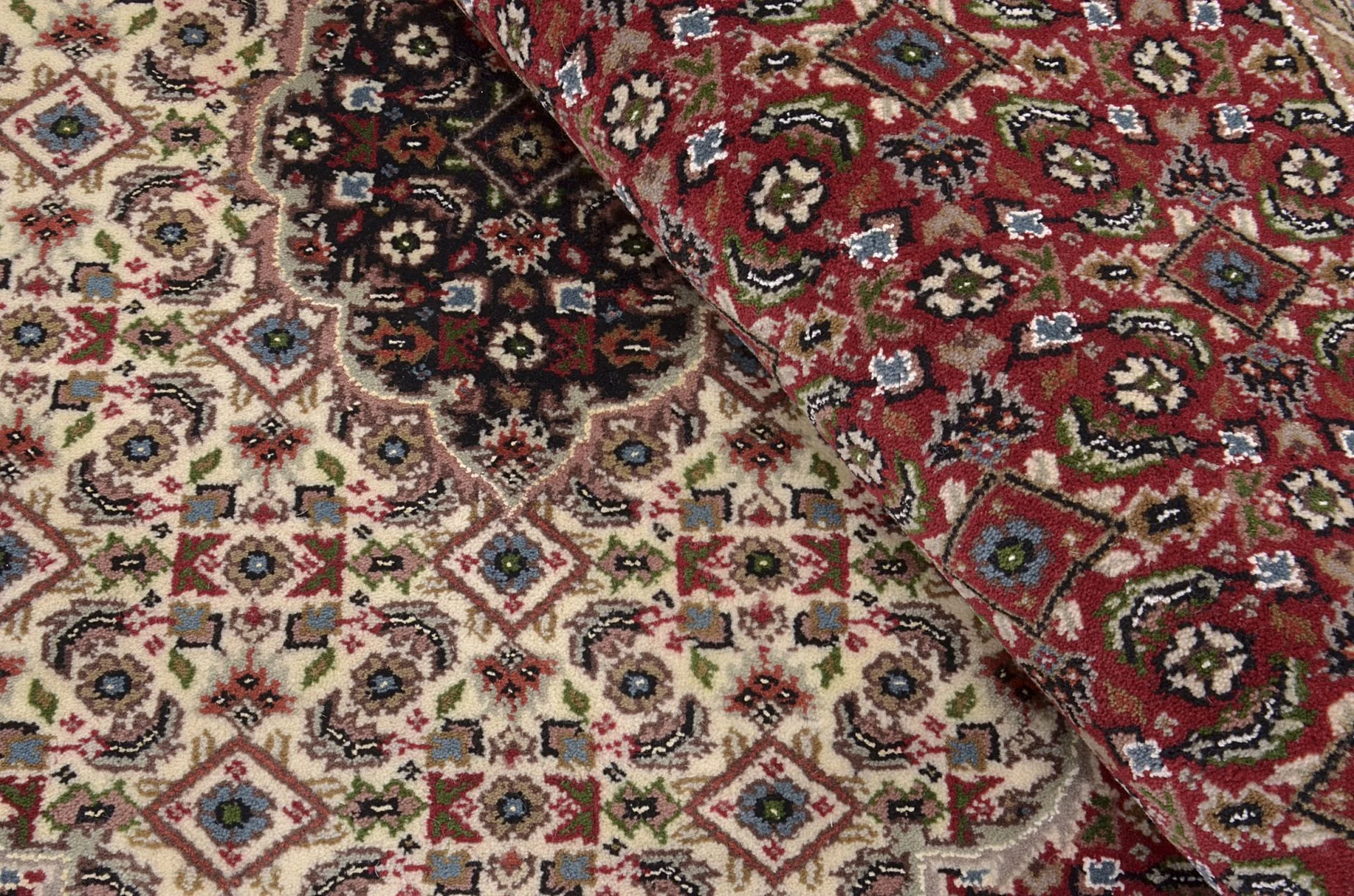 Täbriz Orientteppich aus Indien, 246 × 246 cm