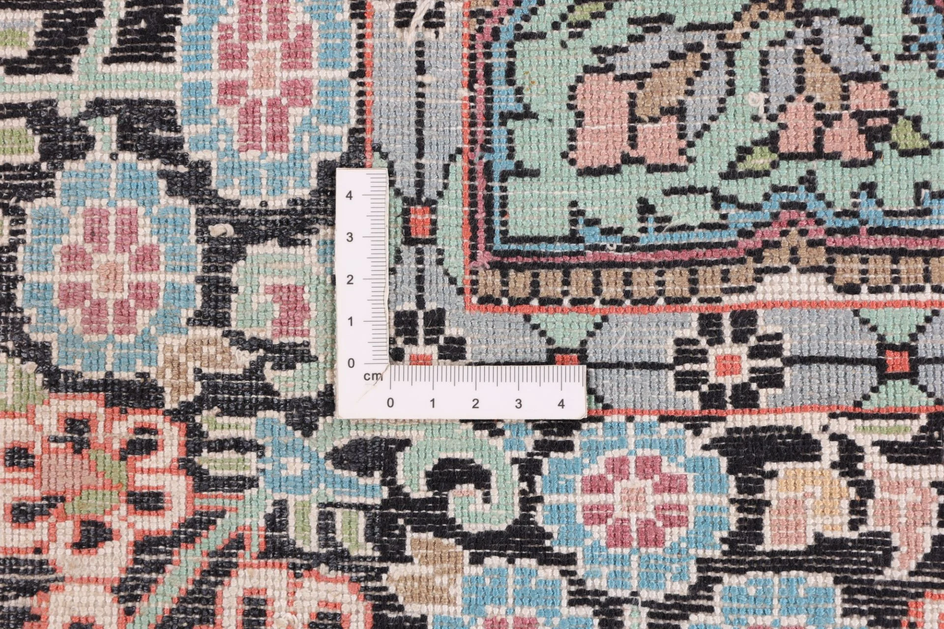 Orientteppich aus Indien, 188 × 128 cm