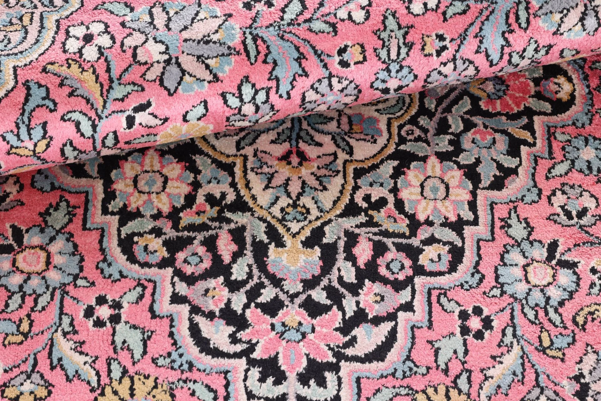 Orientteppich 189 × 124 cm aus Wolle, handgeknüpft