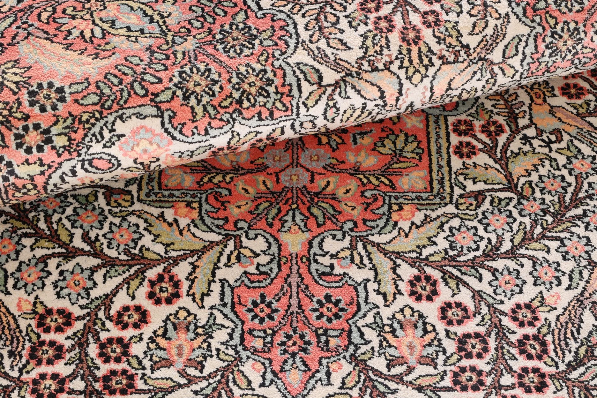 Orientteppich 184 × 124 cm aus Wolle, handgeknüpft