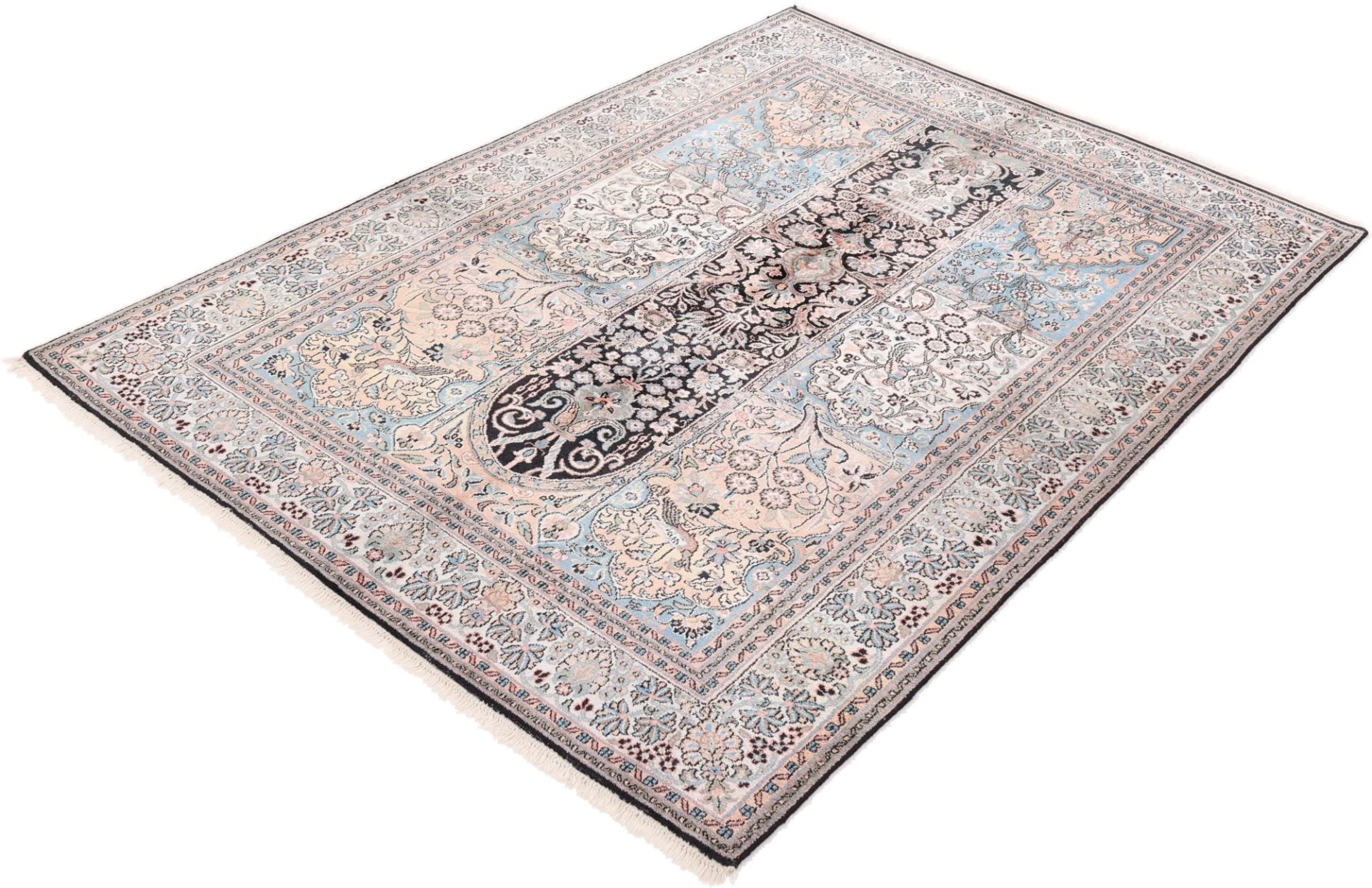 Orientteppich 206 × 150 cm aus Wolle, handgeknüpft