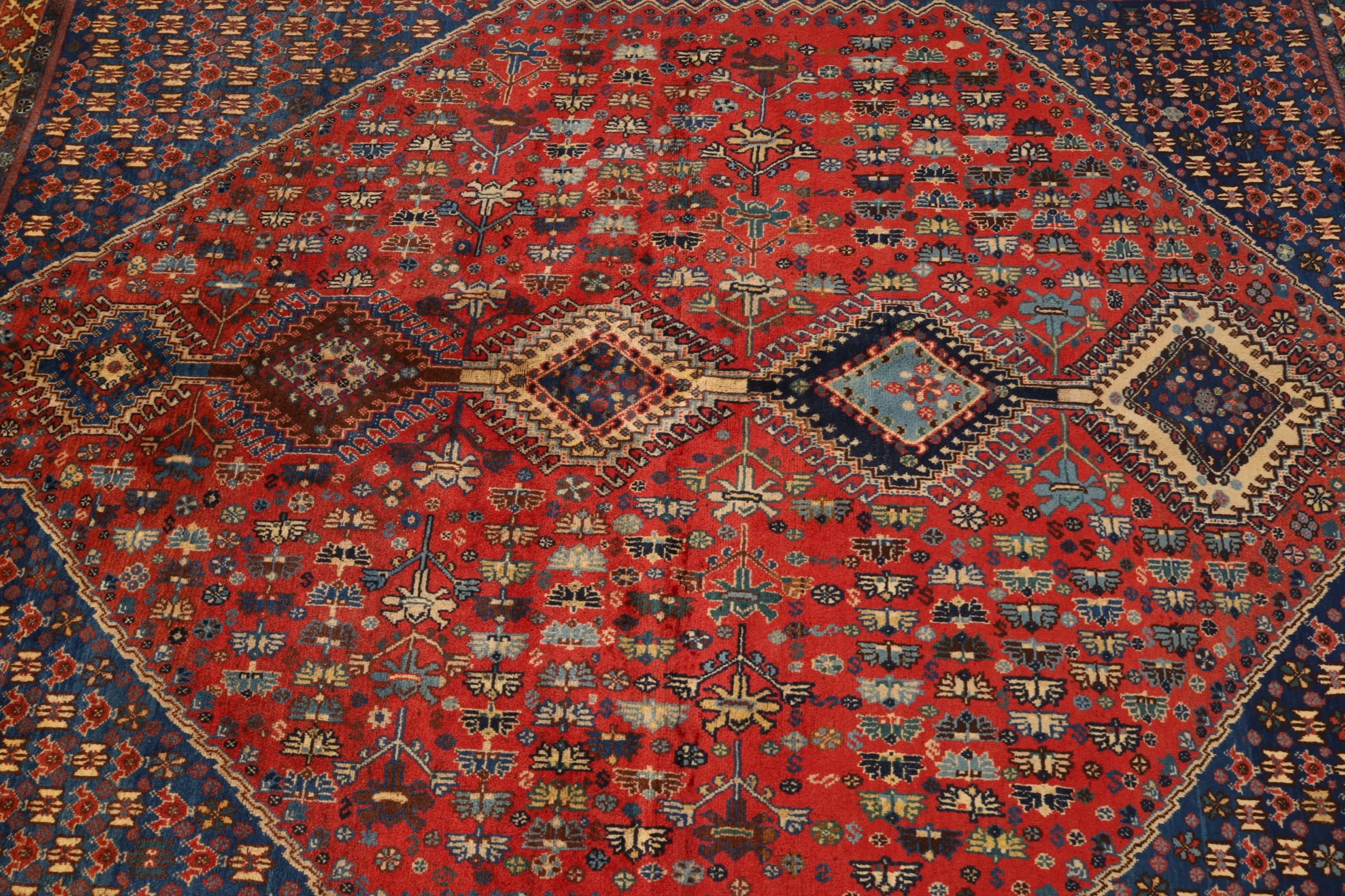 Perserteppich aus Iran, 233 × 182 cm