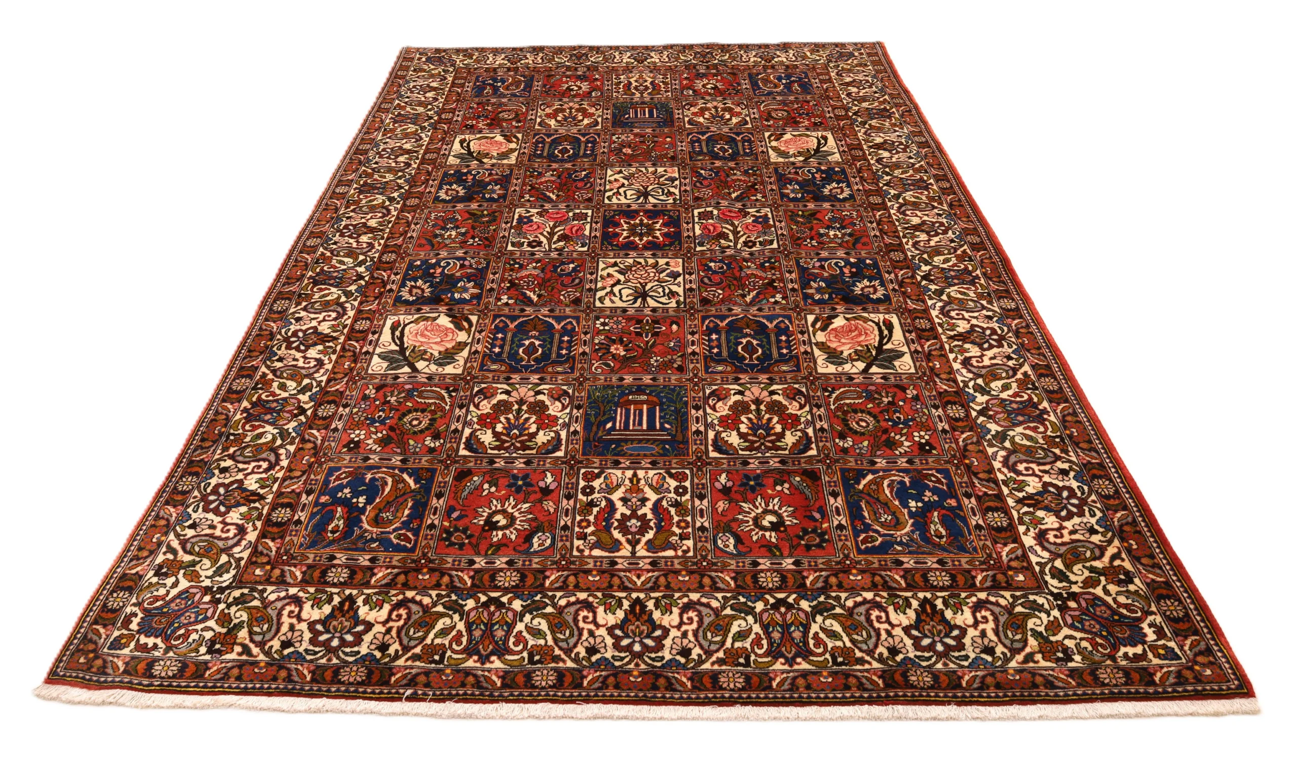 Bakhtiari Perserteppich aus Iran, 305 × 204 cm