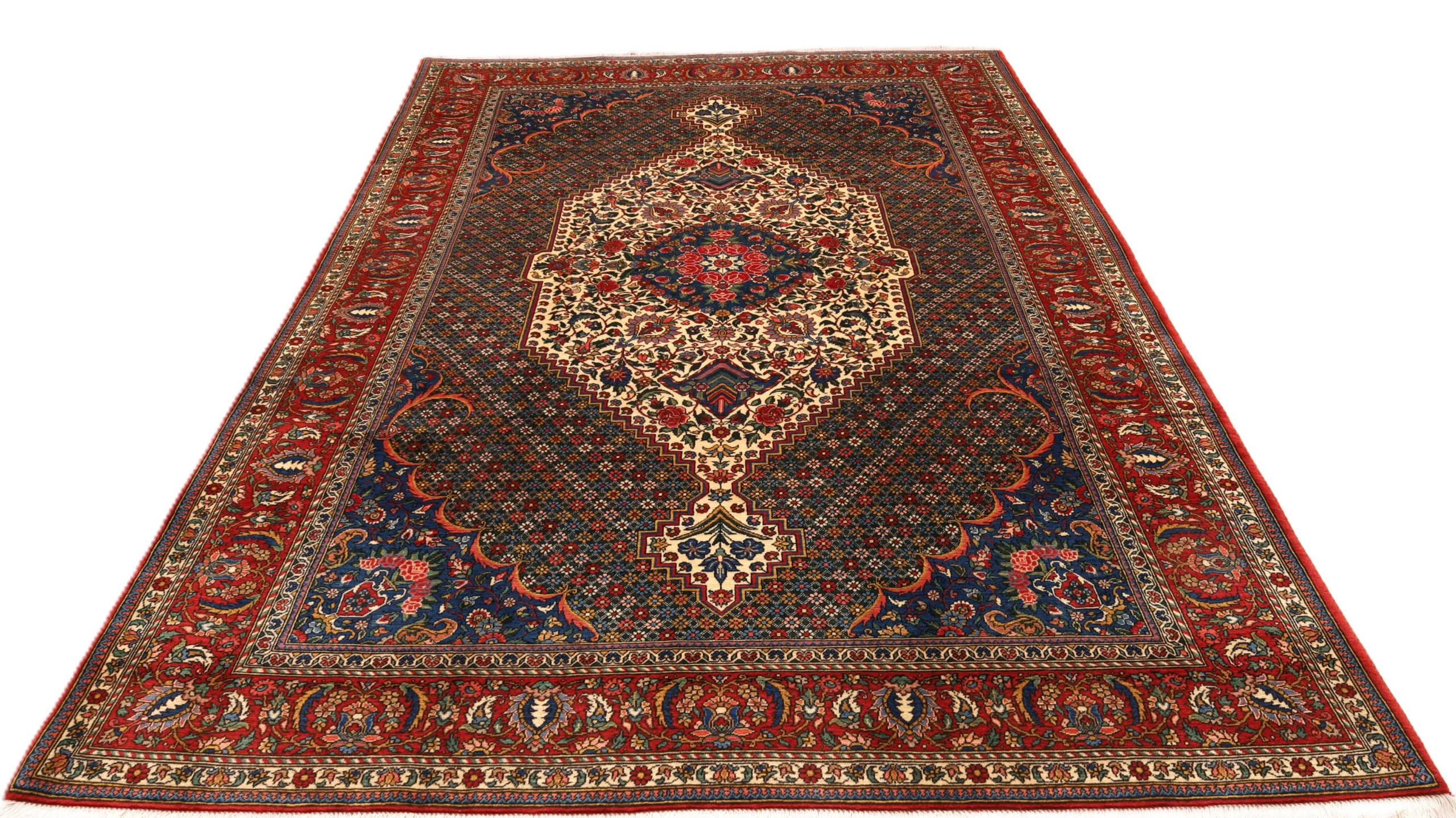 Handgeknüpfter Bakhtiari Perserteppich 319 × 206 cm