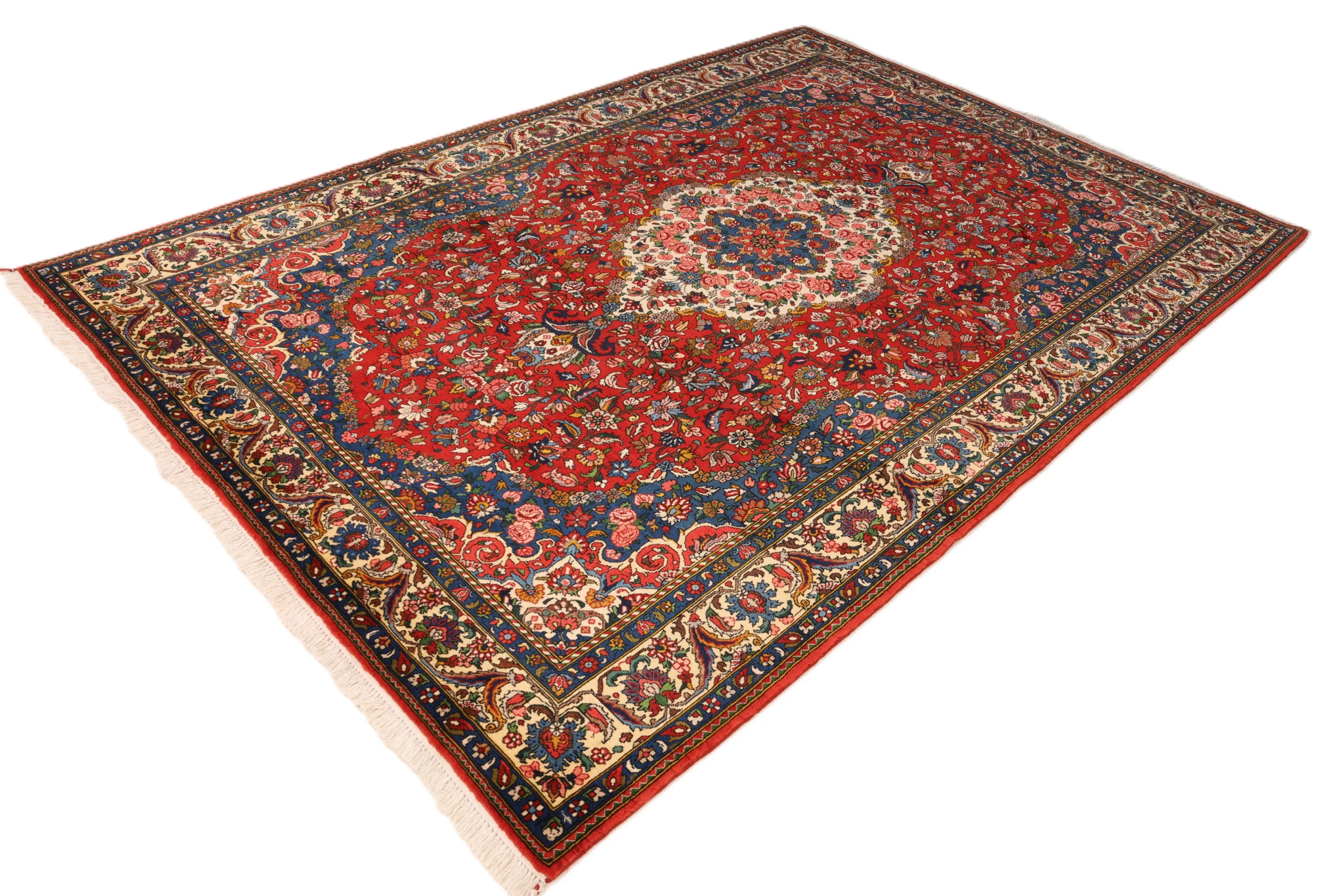 Bakhtiari Perserteppich 303 × 203 cm aus Wolle, handgeknüpft