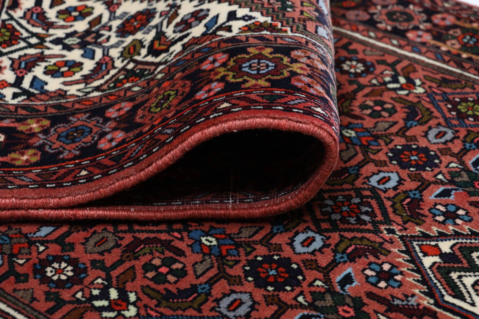 Perserteppich aus Iran, 80 × 410 cm