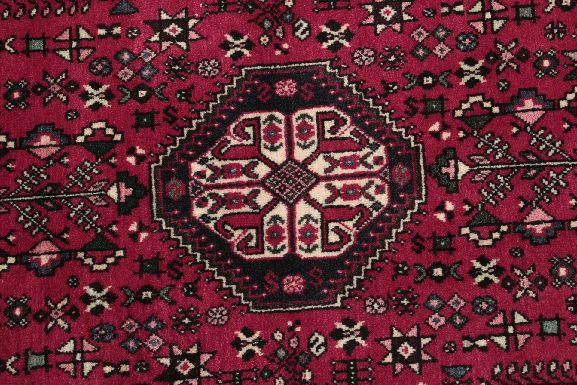 Handgeknüpfter Perserteppich 150 × 195 cm