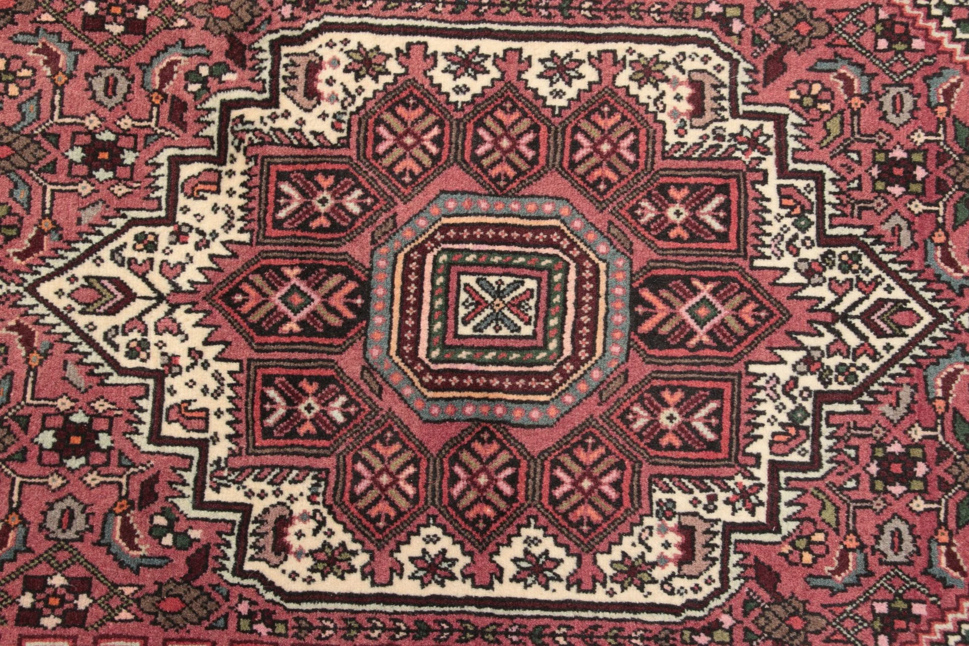 Perserteppich aus Iran, 85 × 395 cm