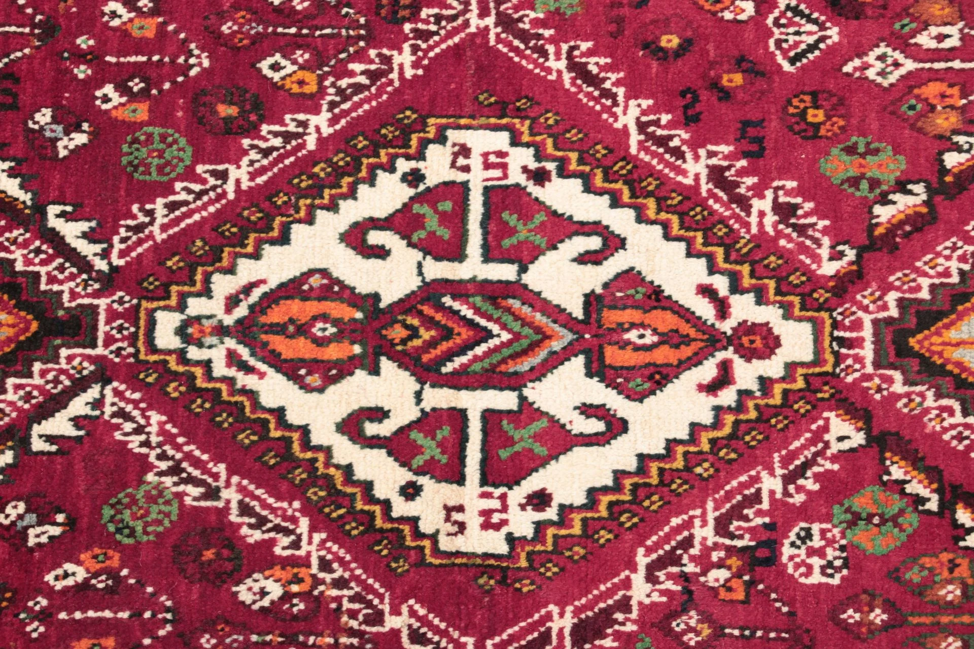 Qashqai Perserteppich aus Iran, 125 × 202 cm