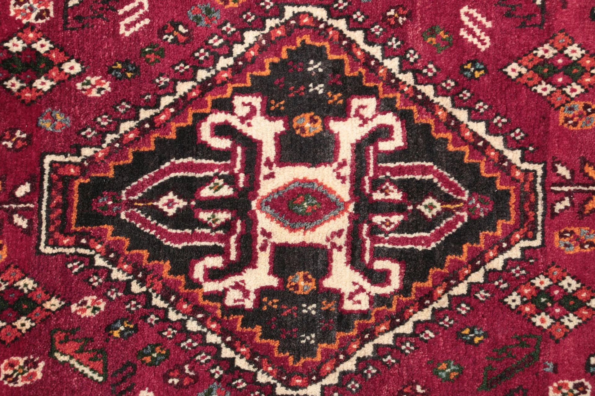Qashqai Perserteppich aus Iran, 154 × 194 cm