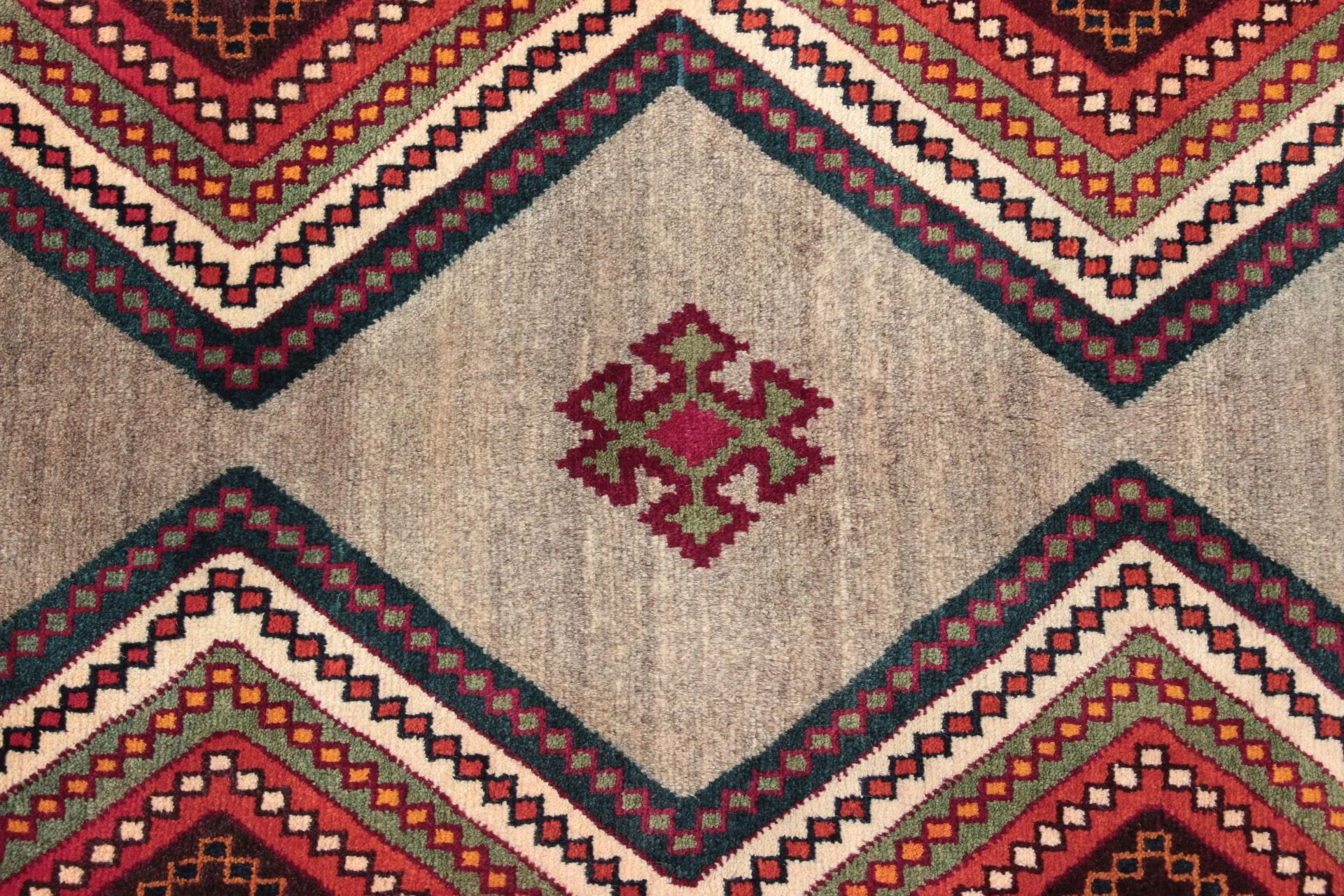 Qashqai Perserteppich 121 × 211 cm aus Wolle, handgeknüpft