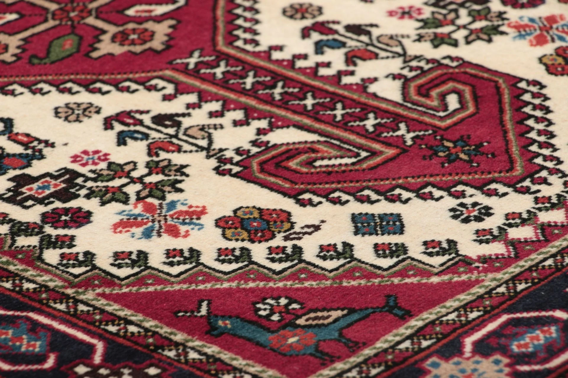 Perserteppich aus Iran, 78 × 375 cm